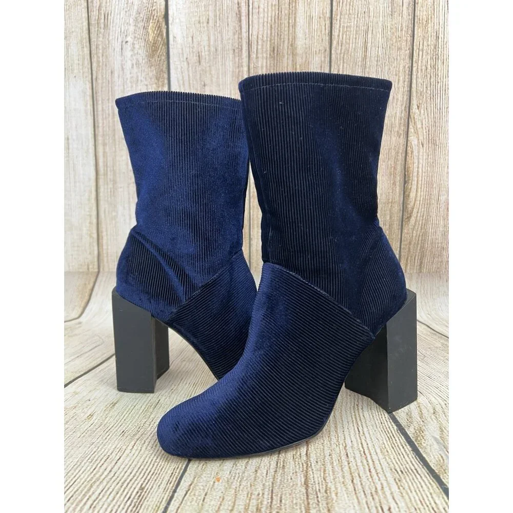 H By Halston Kandi Navy Blue Velvet Corduroy 7.5M Mid Calf Block Heel Y2K‎